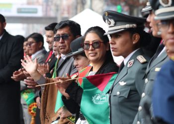 Eva a Evo: «No construimos museos para palomas, no trabajamos para el jefe”