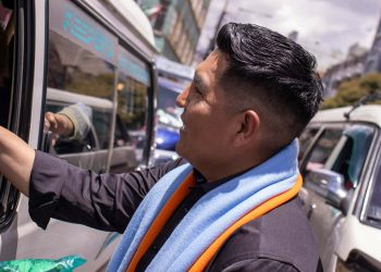 Rocha: «No se puede gobernar desde un escritorio, hay que estar en las calles escuchando a la gente”