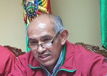 Terrazas denuncia que Patzi y Ramos usan a militantes del MTS, un partido observado