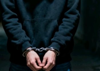 Policía frena intento de control minero ilegal en los Yungas