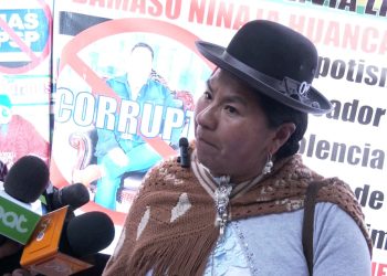Exigen aprehender al exalcalde Damaso Ninaja por violencia y enriquecimiento ilicito