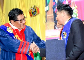 La UPEA gradúa a 500 profesionales con visión social y vocación de servicio