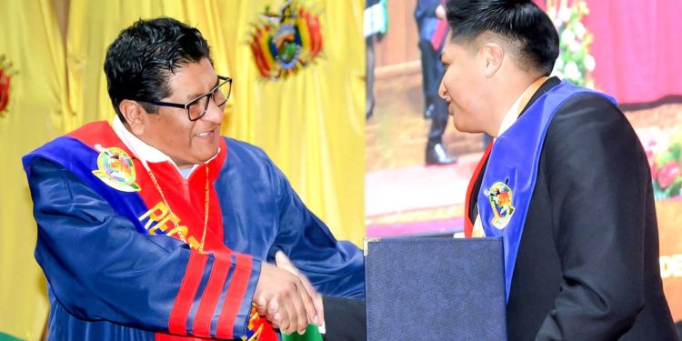 La UPEA gradúa a 500 profesionales con visión social y vocación de servicio