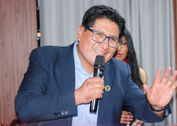 Carlos Condori encabeza destacada participación de la UPEA en cita nacional