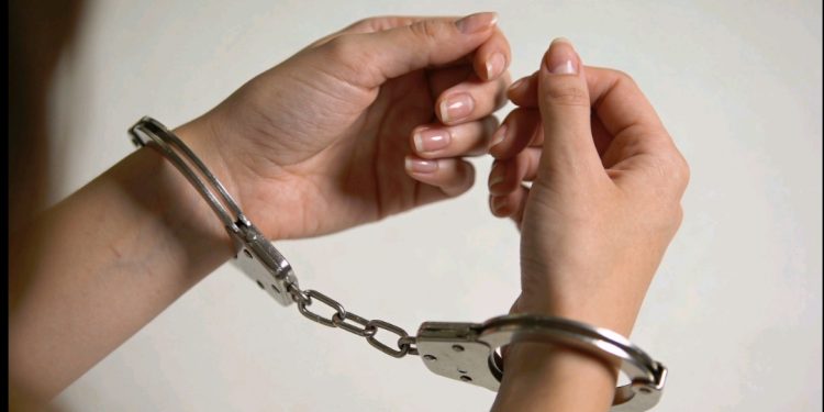 Control antidrogas detecta cocaína en transporte público