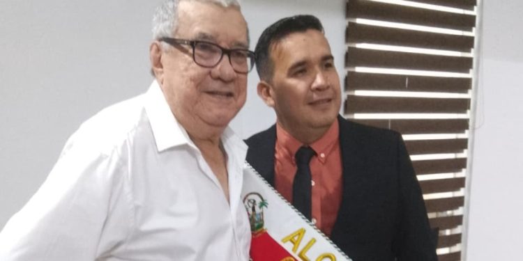 Con respaldo ciudadano y político, Suárez asume el mando y promete cambios en Cobija